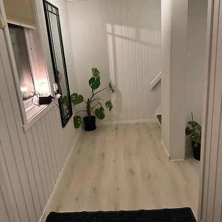 Apartamento Spacious Cozy Arctic Retreat With Panoramic Veiw Tromsdalen