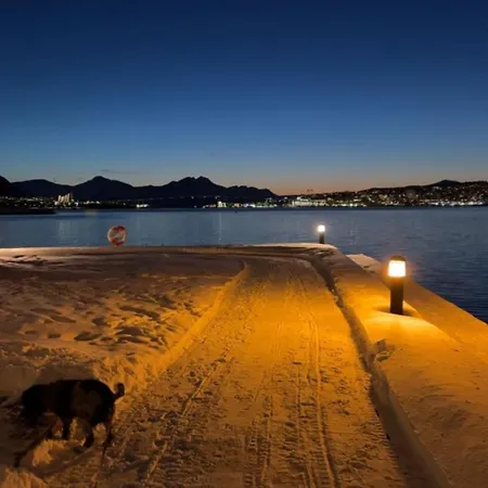 Spacious Cozy Arctic Retreat With Panoramic Veiw Apartamento *